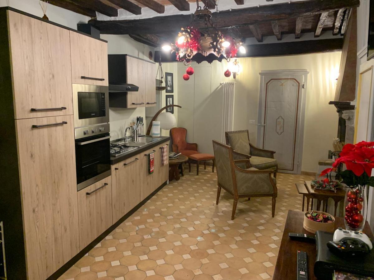 Cortona Suite - The House With Well And The Frescos Palace Bagian luar foto