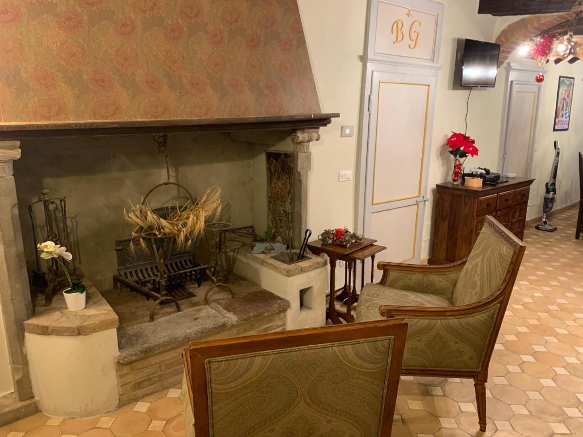Cortona Suite - The House With Well And The Frescos Palace Bagian luar foto